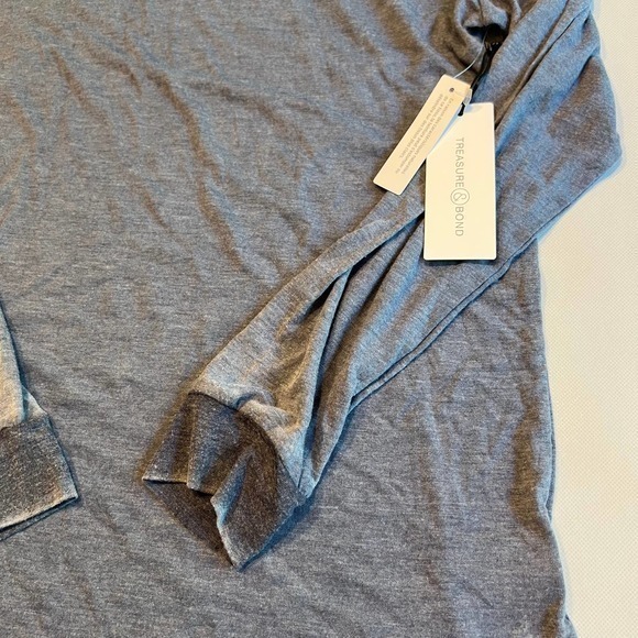 Treasure & Bond Womens Shirt Long Sleeve Crew Neck Light Weight Size Small - Picture 4 of 9